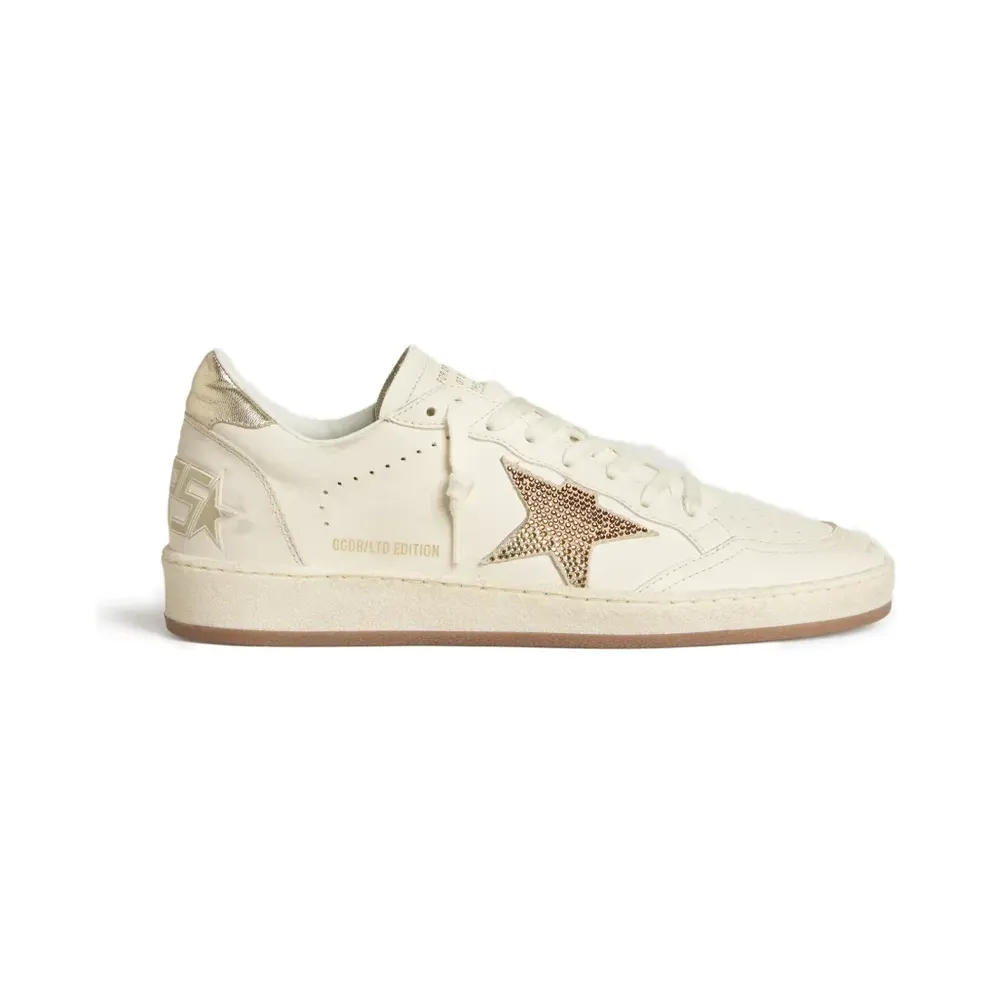 Golden Goose Ball Star aus weißem Leder mit Kristallstern und Metallic-Absatz (GWF00117F007713)