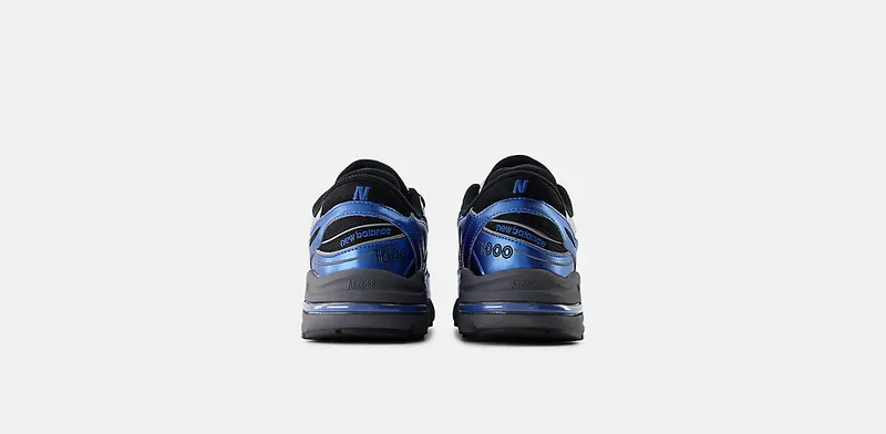 New Balance M1000 “Sea Stone/Metallic Blue” (M1000ENV)