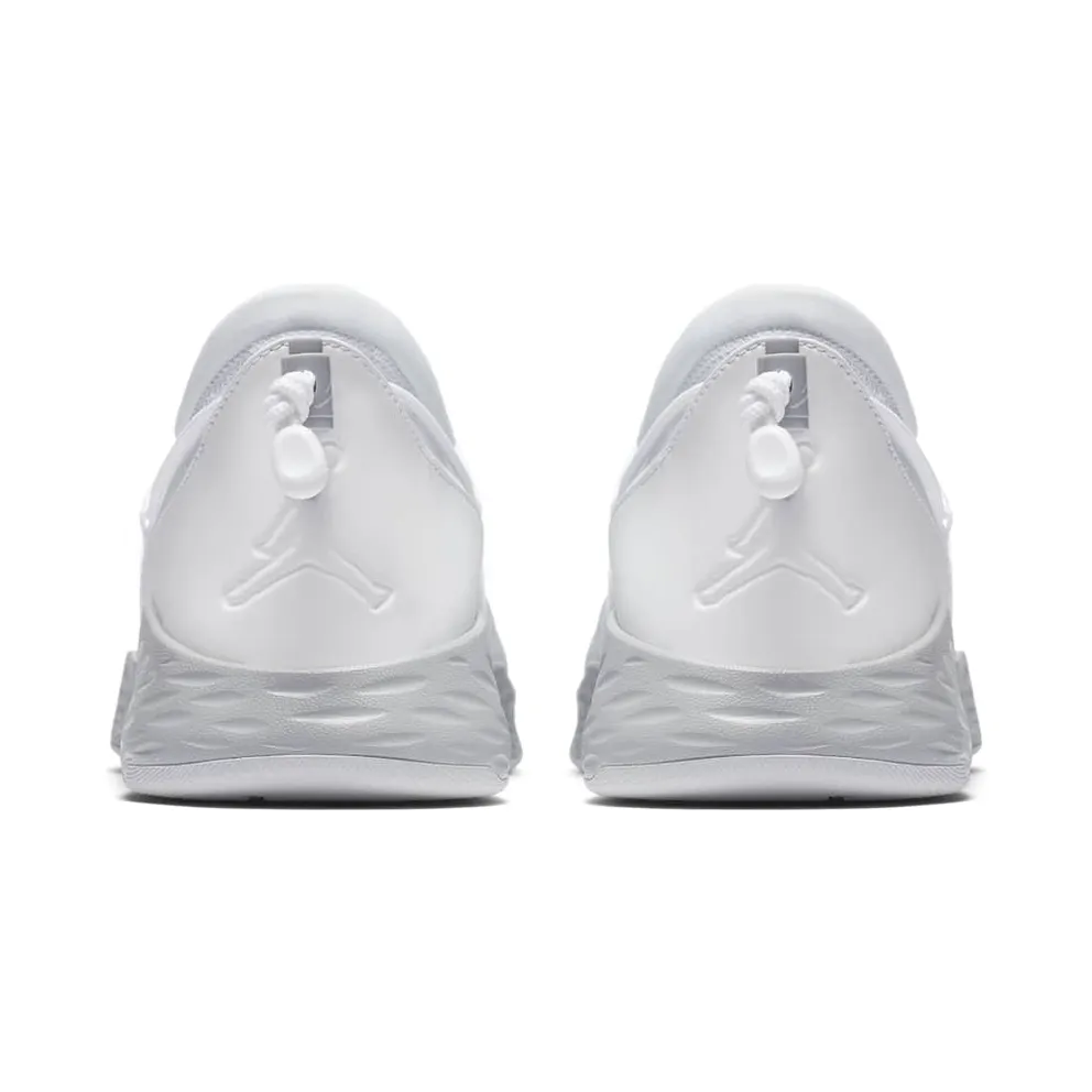 Jordan Formula 23 Toggle White Pure Platinum Wolf Grey (908859-100)