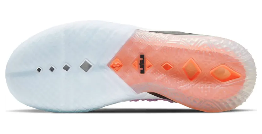 nike-lebron-18 CQ9283-900