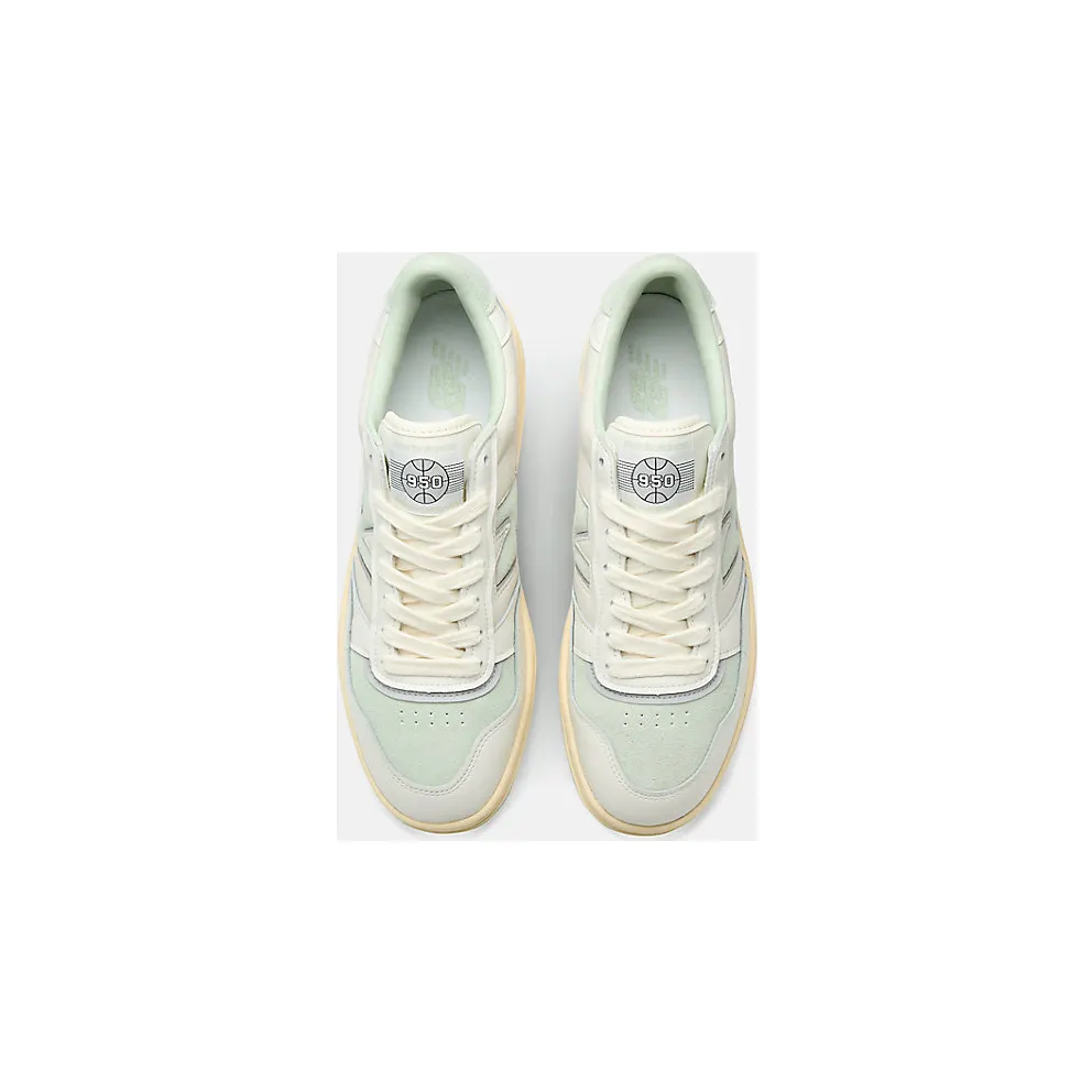 New Balance BB950 – “ANGORA / SILVER MOSS” (U9509MT)