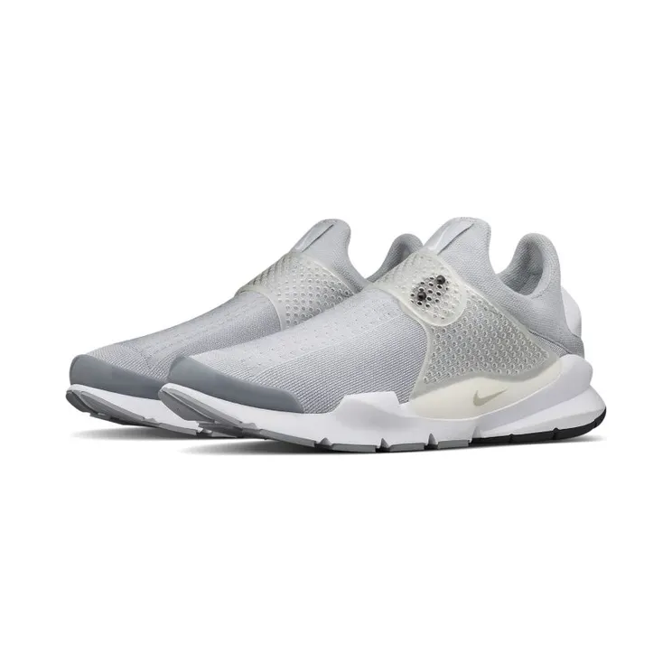 nike-sock-dart 686058-011