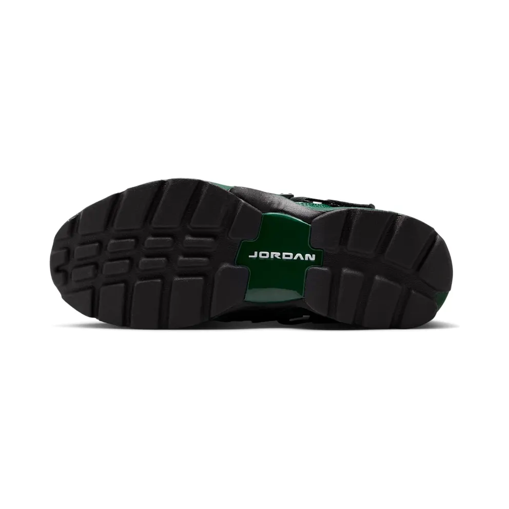 Jordan Trunner LX “Fir” (HQ2164-300)