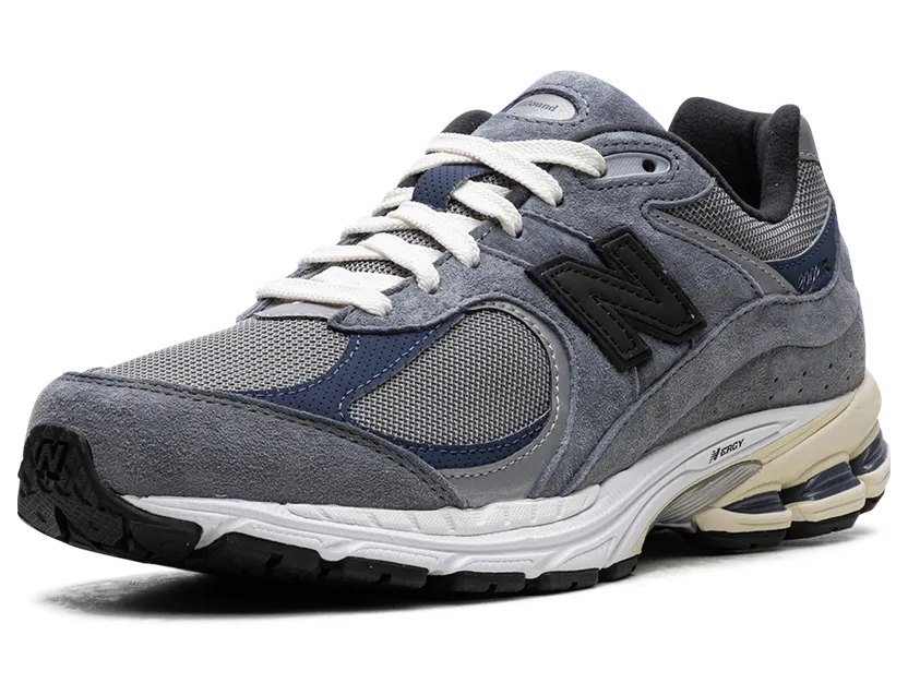 new-balance-2002r M2002RU2
