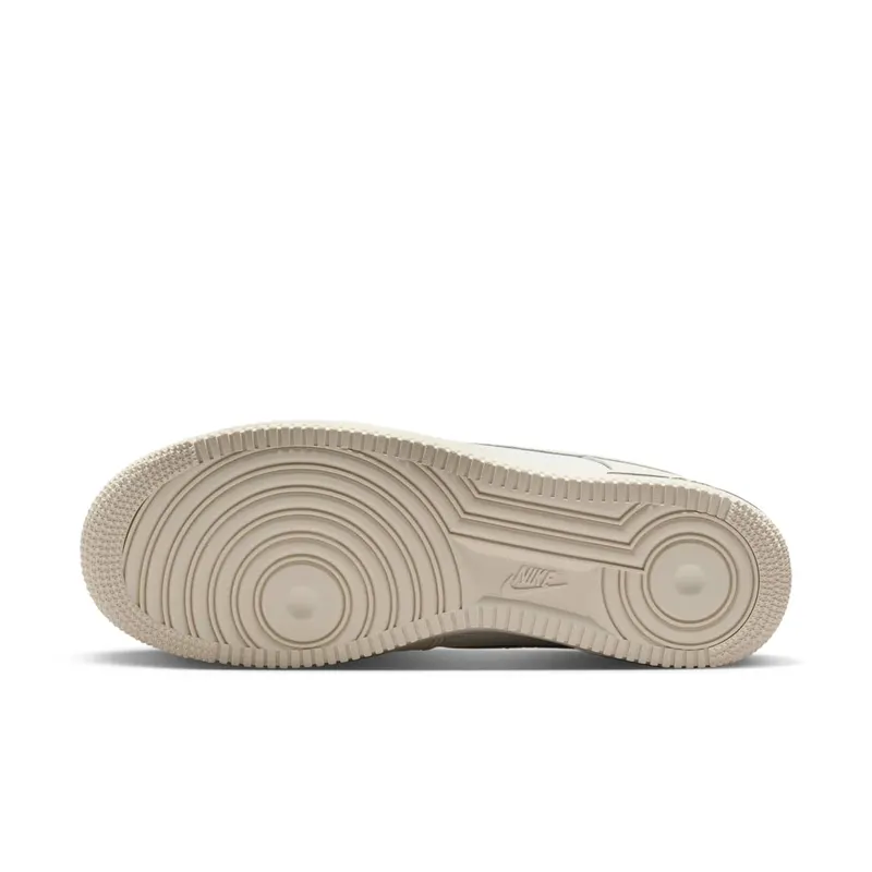 Nike Air Force 1 Low ’07 LV8 “Phantom Light Orewood Brown” (IM6002-030)