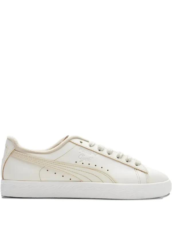 PUMA Clyde leren sneakers – White (397240018)