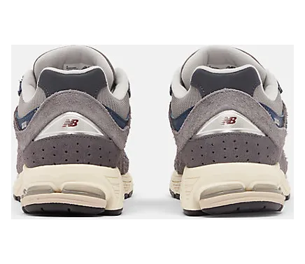 new-balance-2002r M2002REL