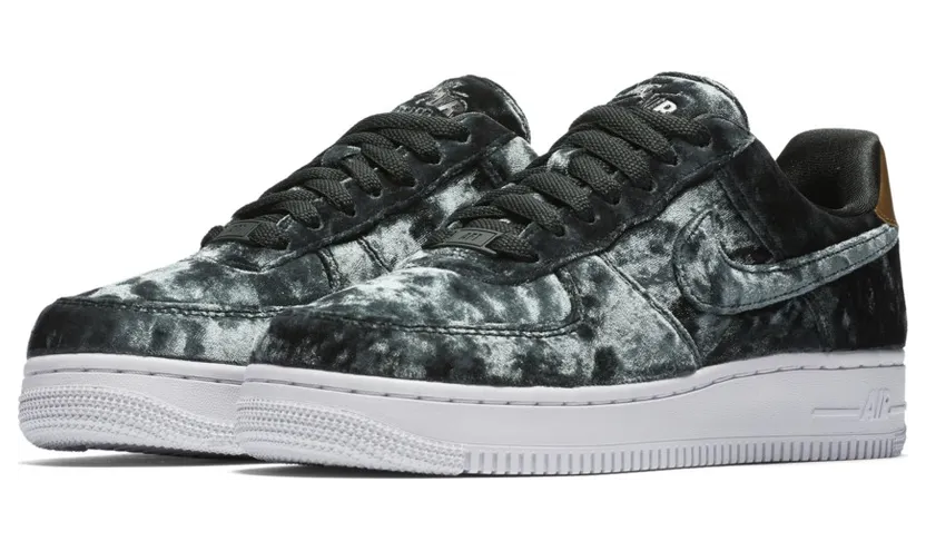Nike Air Force 1 Low Outdoor Green Velvet (W)