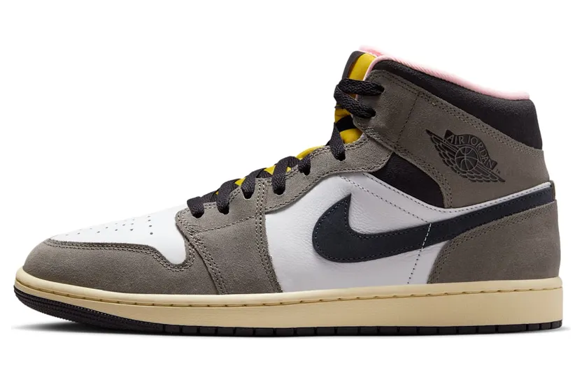 Air Jordan 1 Mid HQ2011-100