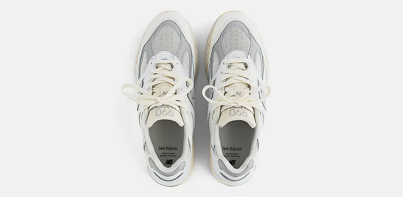 New Balance New Balance White/Grey (M990TC2)