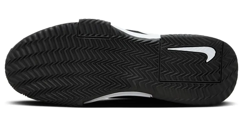 nike-zoom FJ1813-001