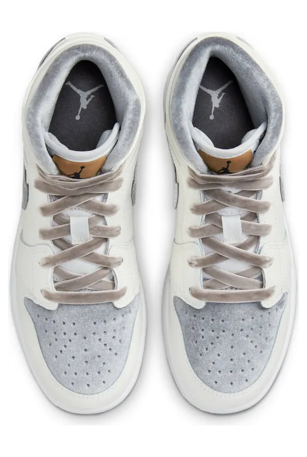 air-jordan-1 FB9899-100