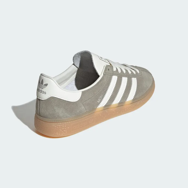 Adidas Muenchen Silver Pebble / Off White / Silver Metallic (JS3990)
