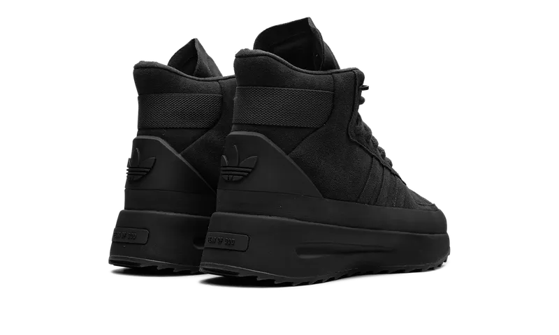 Adidas Los Angeles Hikers “Fear Of God Athletics – Carbon” (IE6208)