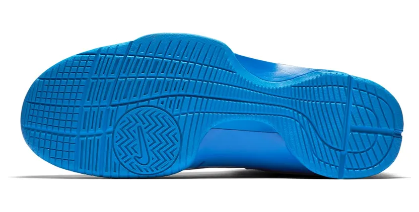 nike-hyperdunk 820321-400