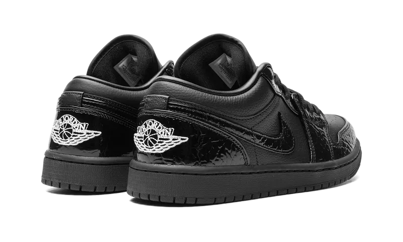 Air Jordan 1 “Black Croc” (HJ7743-010)