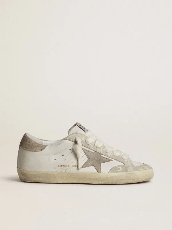 Golden Goose Women’S Super-Star Ltd With Beige Suede Star And Heel Tab And Floral Embroidery (GWF00107.F007292.11954)