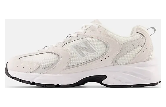 New Balance 530 “Sea Salt”: voorspelbaar, en dat is de kracht (2)