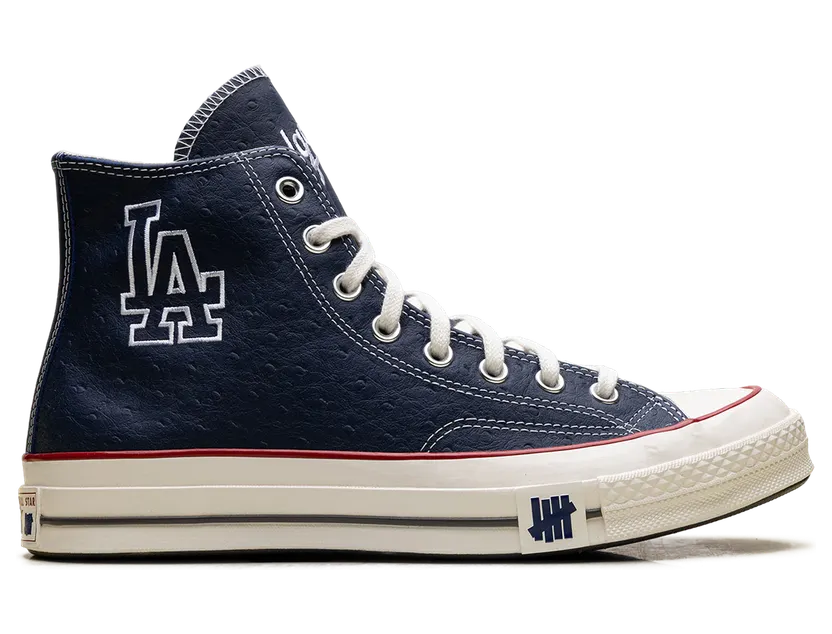 converse-chuck-taylor-all-star A19846C