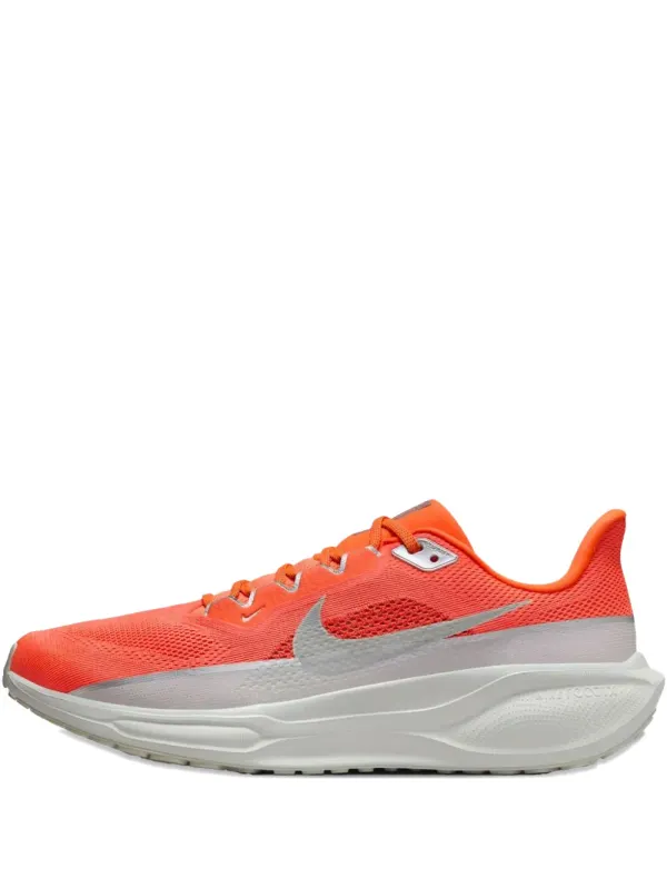 Nike Pegasus 41 – Orange (HQ2938)