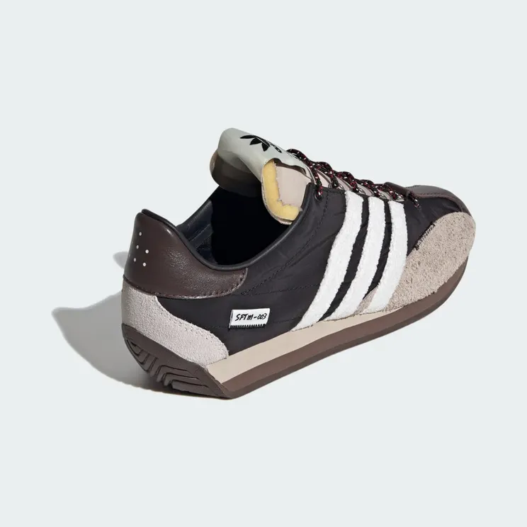 adidas-country ID3546