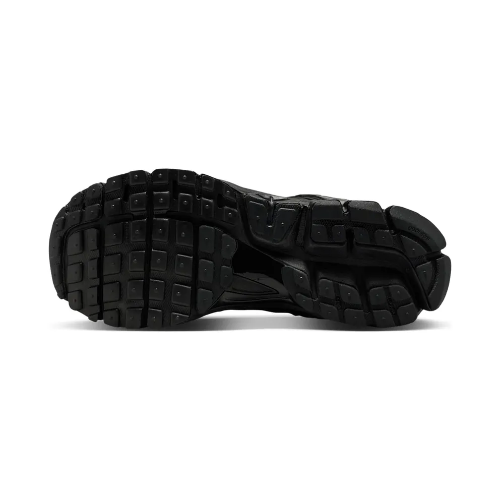 Nike Zoom Vomero 5 “Black Patent” (II6236-001)