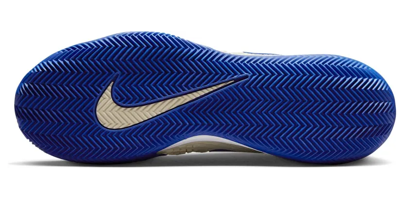 nikecourt DV1773-100