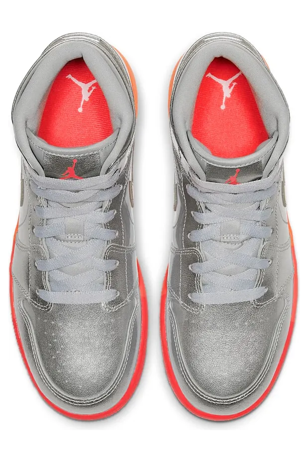 air-jordan-1 555112-006