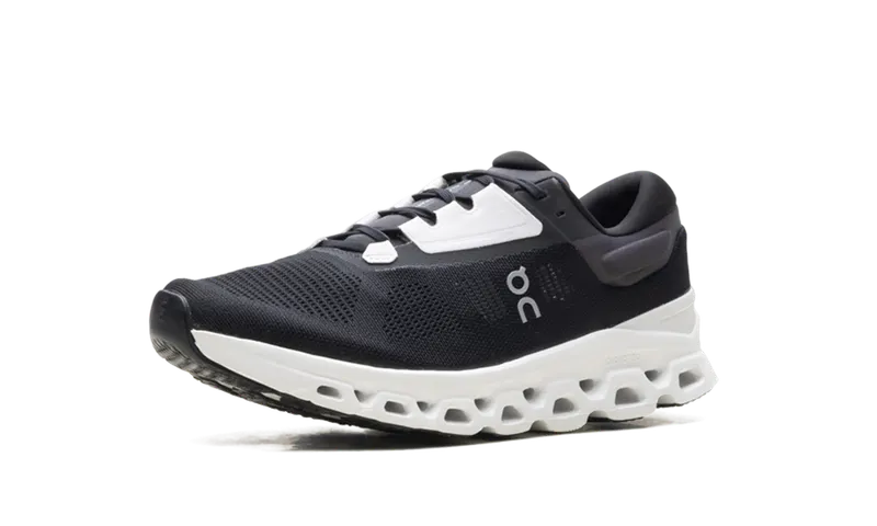 On Running Cloudstratus 3 “Black” (3MD30111197)