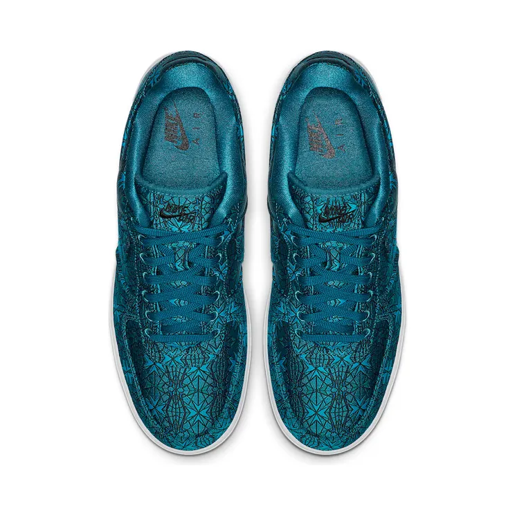 nike-air-force AT4144-300