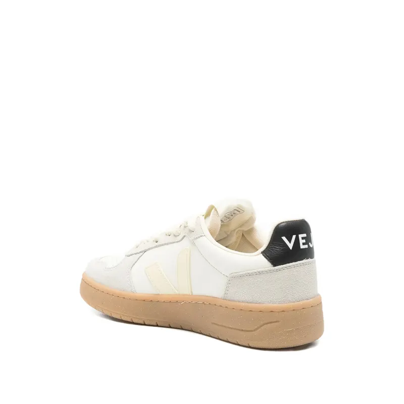 Veja V-82 Suede Panelled “Neutrals/Grey” (VE3320942)