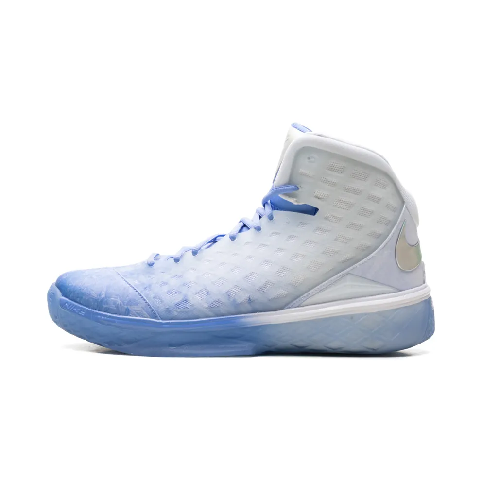 Nike Kobe 3 Protro “Christmas” (IQ5338-400)