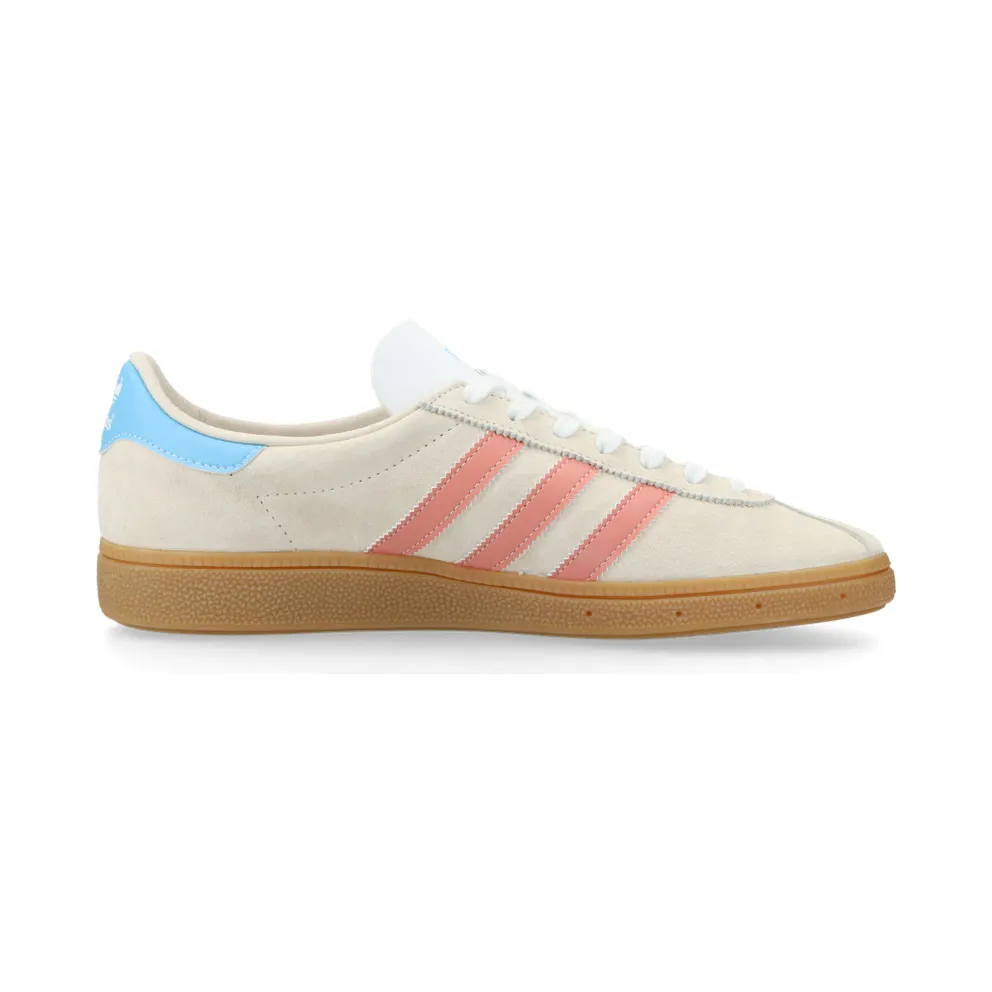 adidas München 24 (wonder white / wonder clay / semi blue) – IG6282