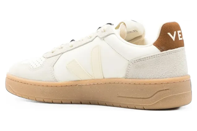 veja-sneaker VE3321733 PURCA