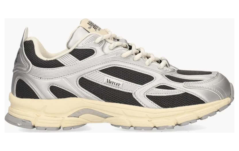 TheMercer. The Re-Run met mesh vlak “Brown” (ME243019)