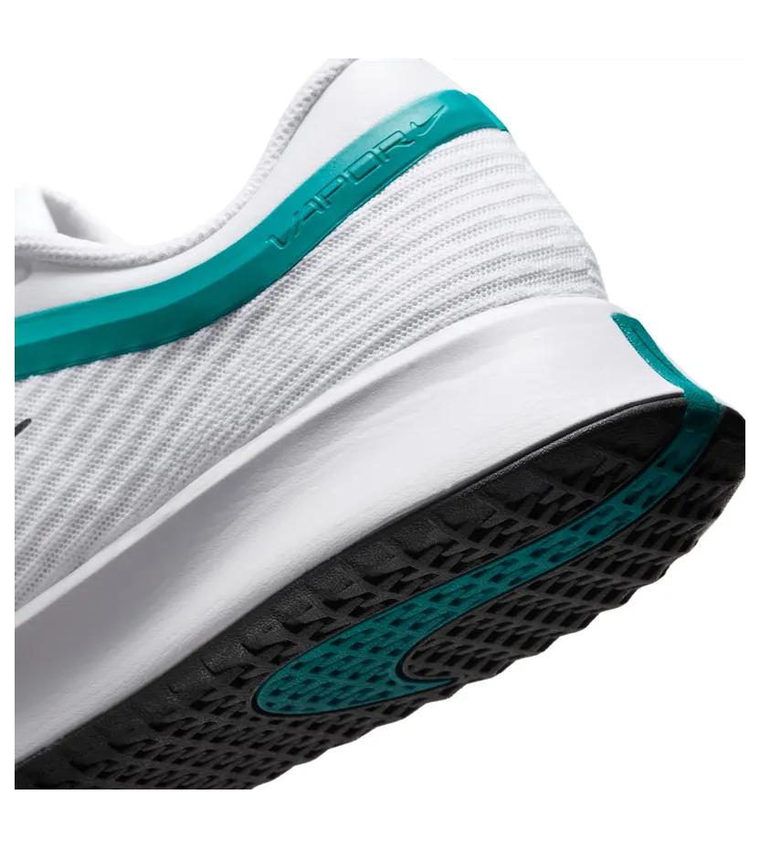 nikecourt FZ2161-104