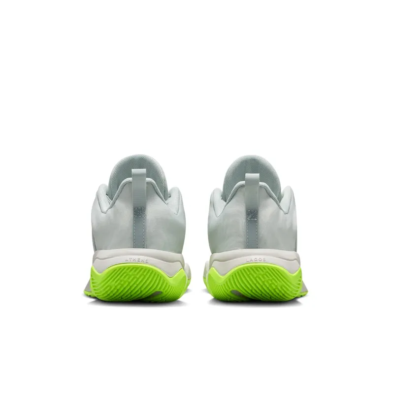 Nike Giannis Immortality 4 Light Silver Volt Black (IH7664-002)