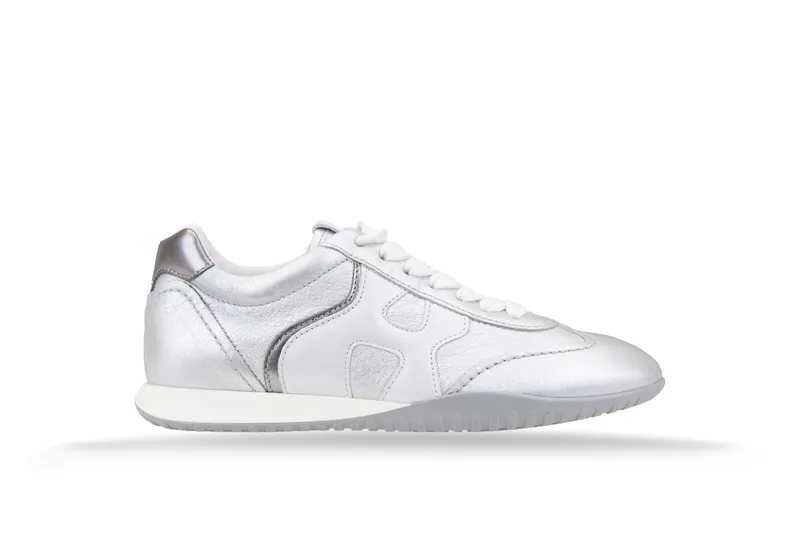 Hogan Olympia Z “Silver/White” (HXW5650D00 POY)