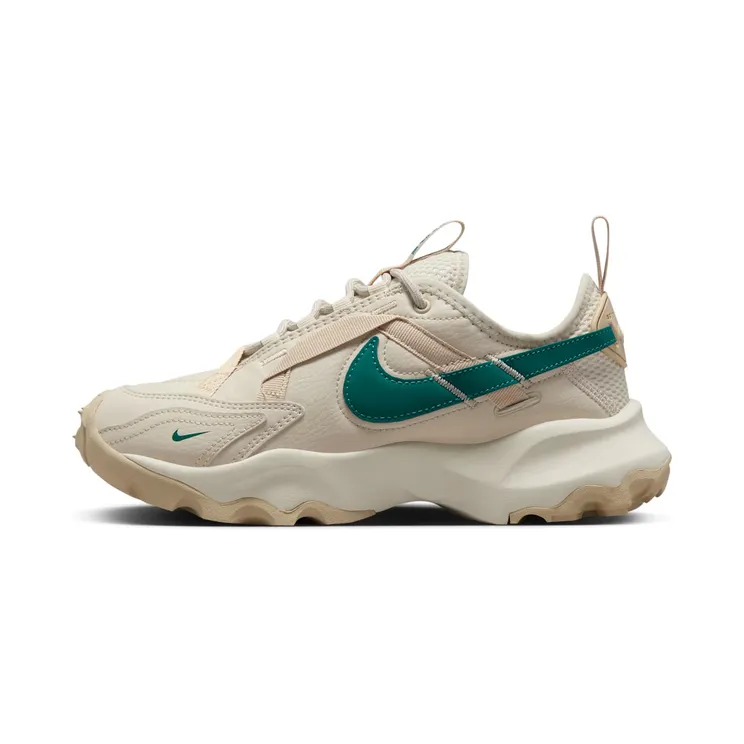 Nike TC 7900 “Light Orewood Brown/Sanddrift/Sail/Geode Teal” (DD9682-110)