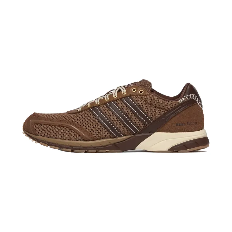 Wales Bonner Adizero Adios “Auburn/Cream”: naam of ontwerp?