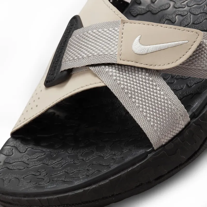 nike-air DO8951-002