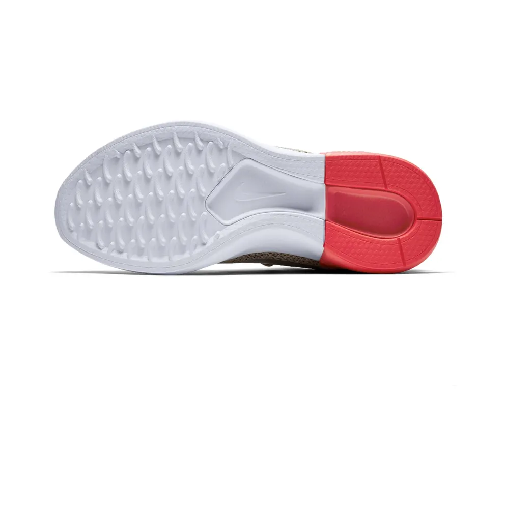 Nike Duel Racer “String/White/Light Charcoal/Chrome” (927243-201)
