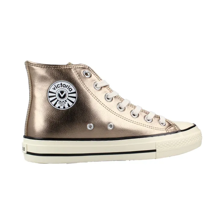 Victoria Gold (1057106594)