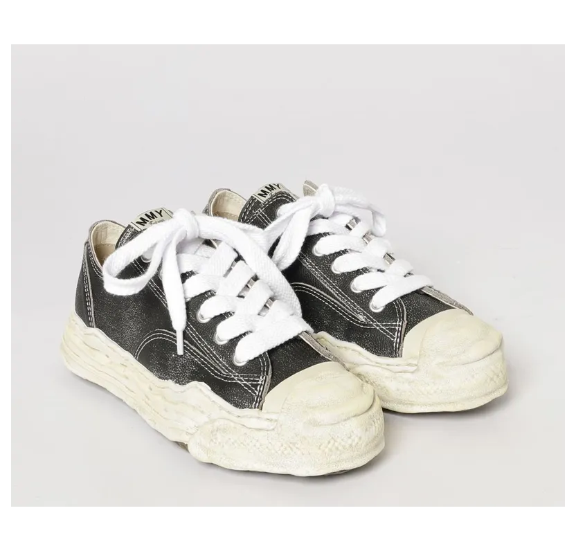 Maison Mihara Yasuhiro Hank OG Grained Leather Sneakers with Distressed Effect Black (A16FW734BLACK)