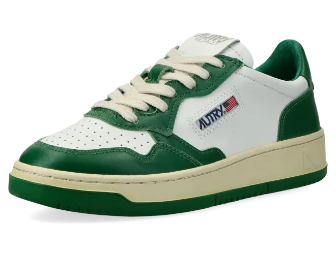 Autry Medalist Low Leather “Green” (AULWWB03) (2)