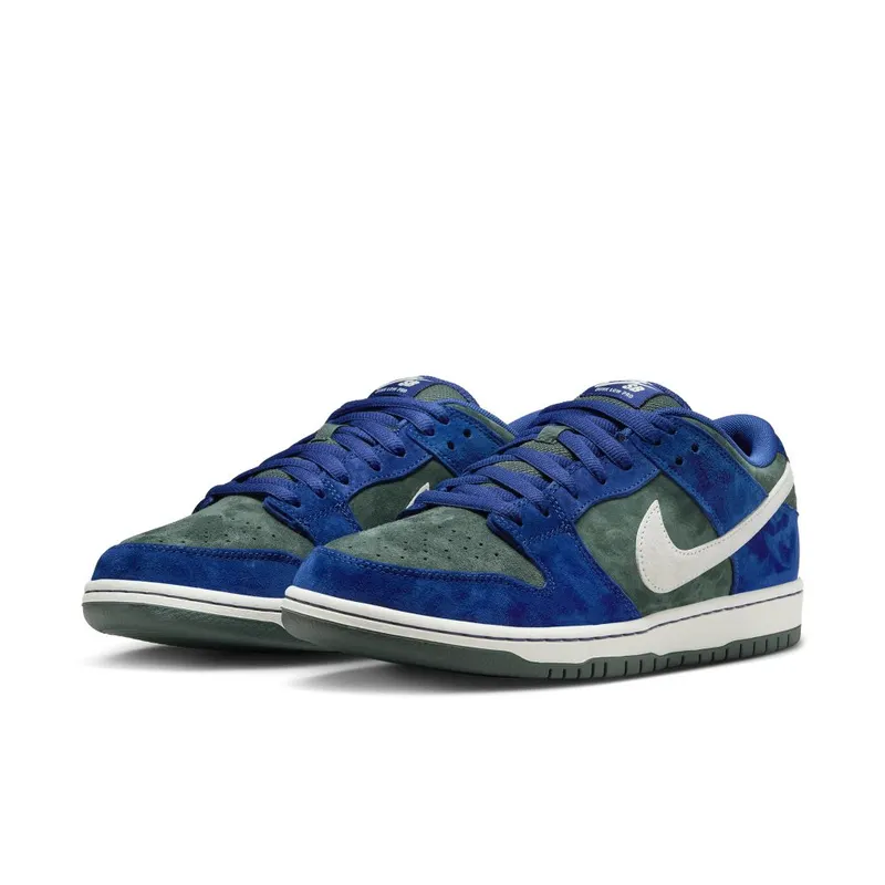 Nike SB Dunk Low Pro Deep Royal Blue/Vintage Green/Sail (HF3704-400)