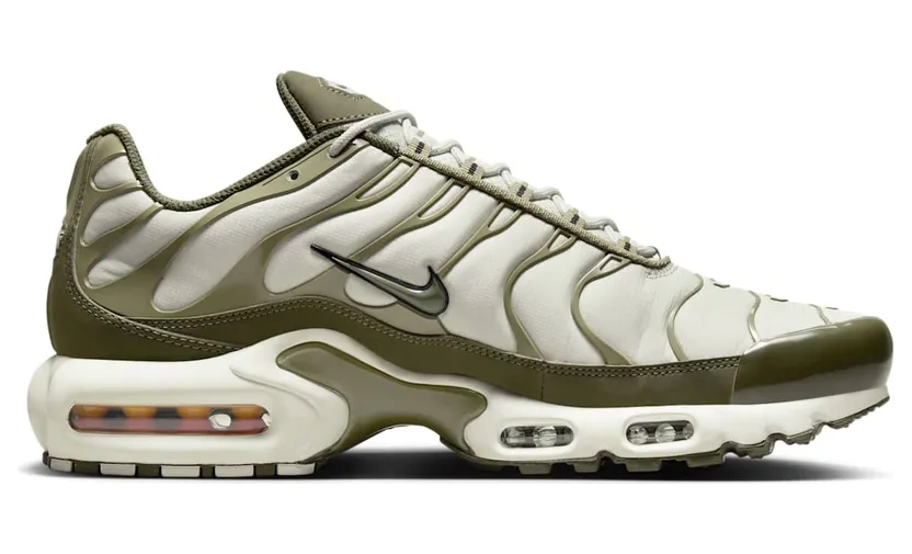 nike-air-max FB9722-002