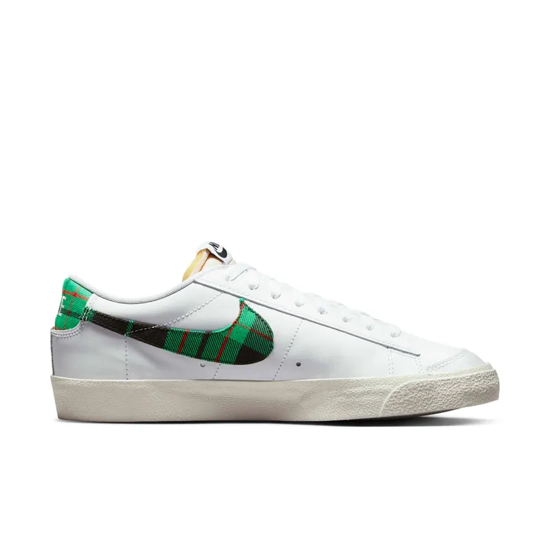 Nike Blazer Low ’77 Premium “White / Green” (DV0801-100)