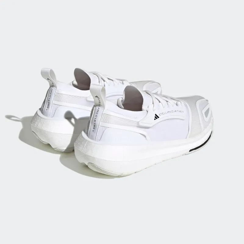Adidas adidas by Stella McCartney Ultraboost Light Cloud White / Core Black / Off White (HP6705)