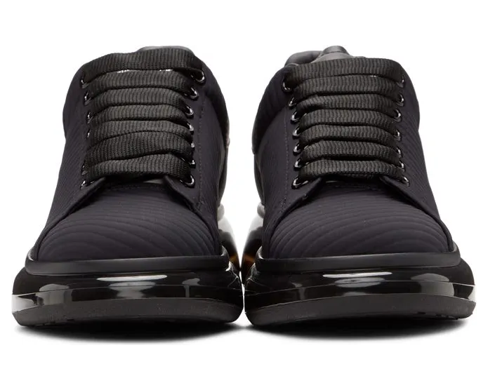 Alexander McQueen Black Neoprene Oversized 1000 BLACK/ (634610W4LA1) (2)